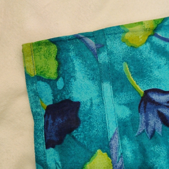 Floral Blue and Green Dress - Picture 12 of 13